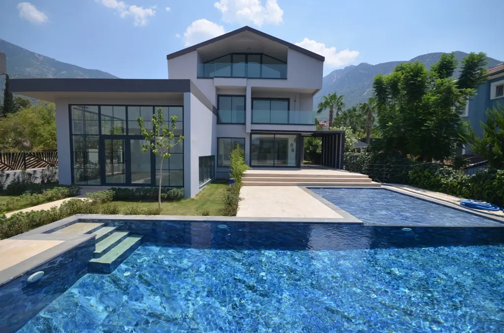 Home in Ovacik